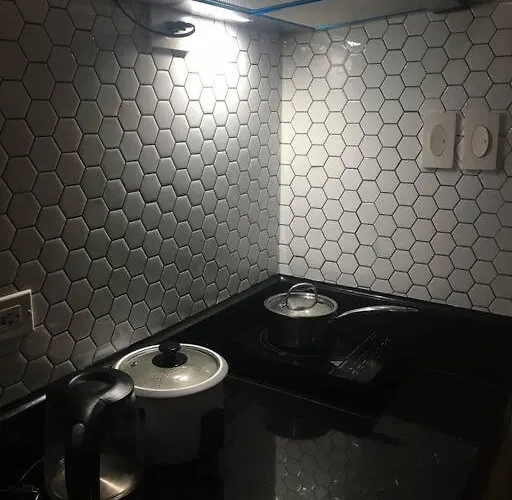 Apartment A & Y Staycation Manila